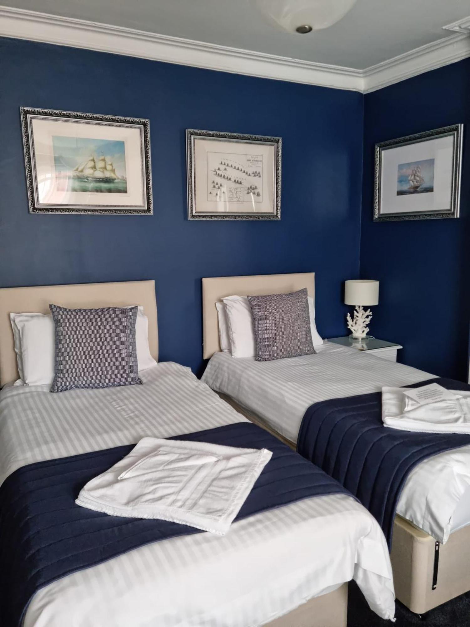 לינטון St Vincent Guest House מראה חיצוני תמונה