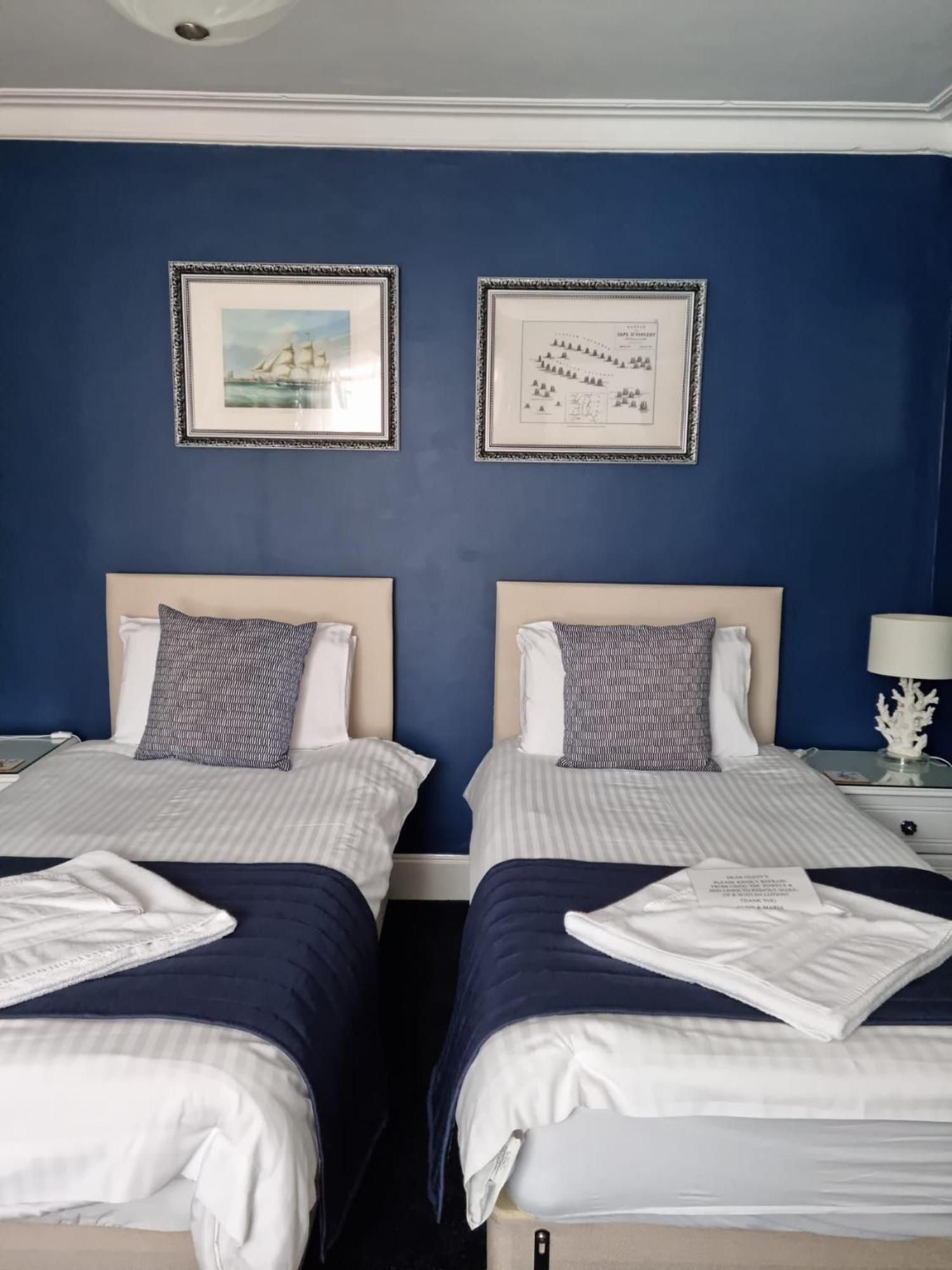 לינטון St Vincent Guest House מראה חיצוני תמונה